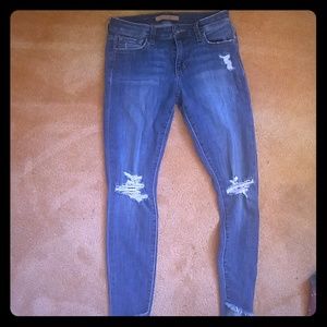 Joe's Jean's Distressed Skinny Denim S 27